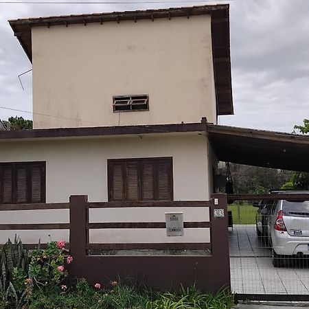 Casa Na Reserva Natural Do Surf Com Trilha Para Praia Terreno Compartilhado Florianópolis Dış mekan fotoğraf